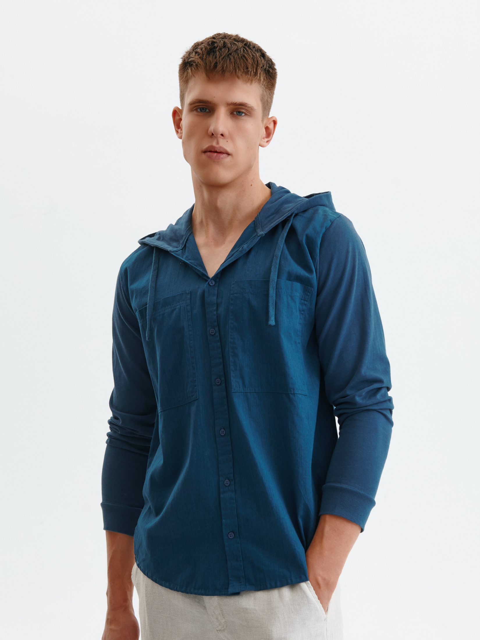 Bluza z łączonych materiałów