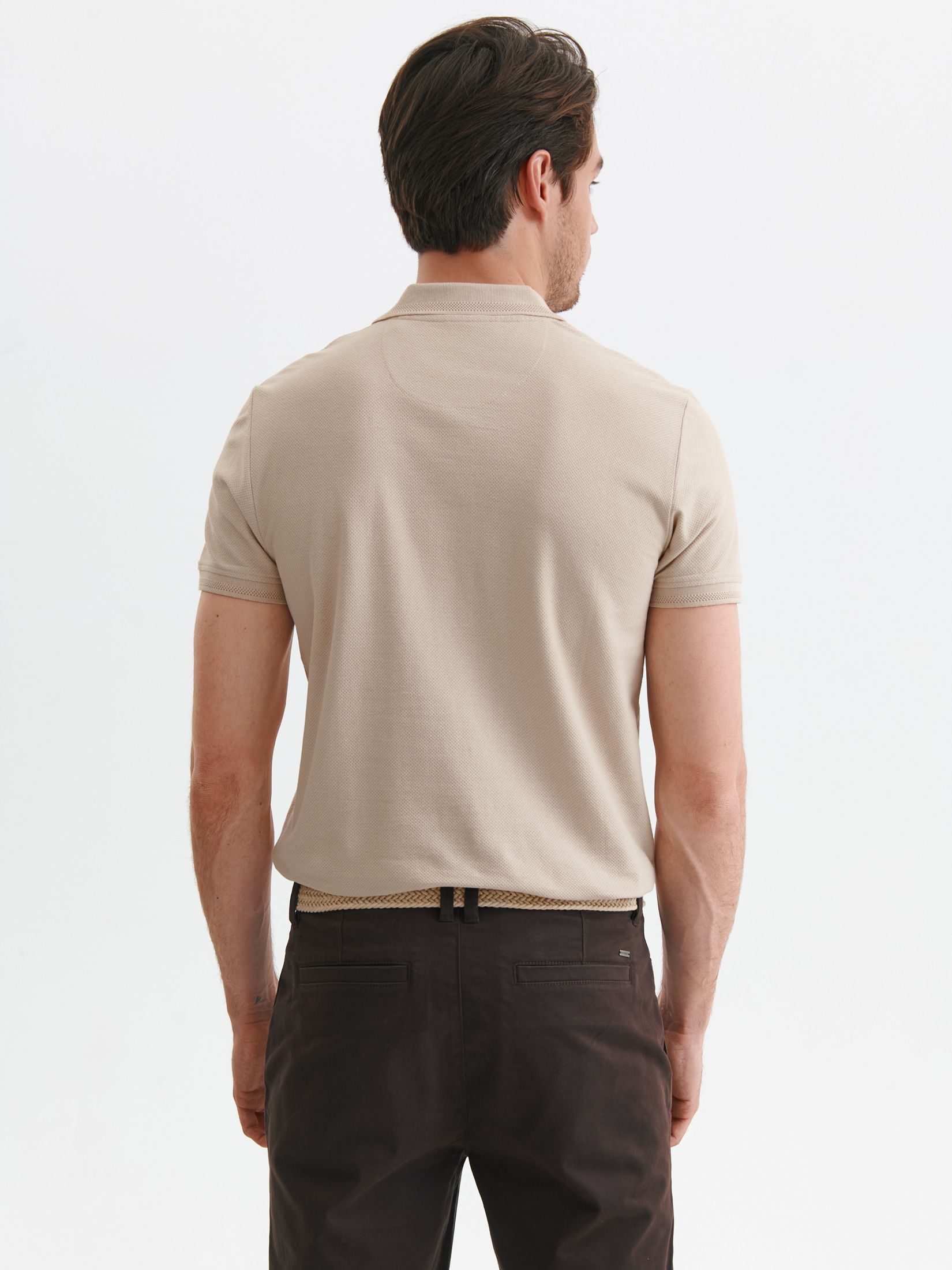 T-shirt polo ze strukturalnej dzianiny
