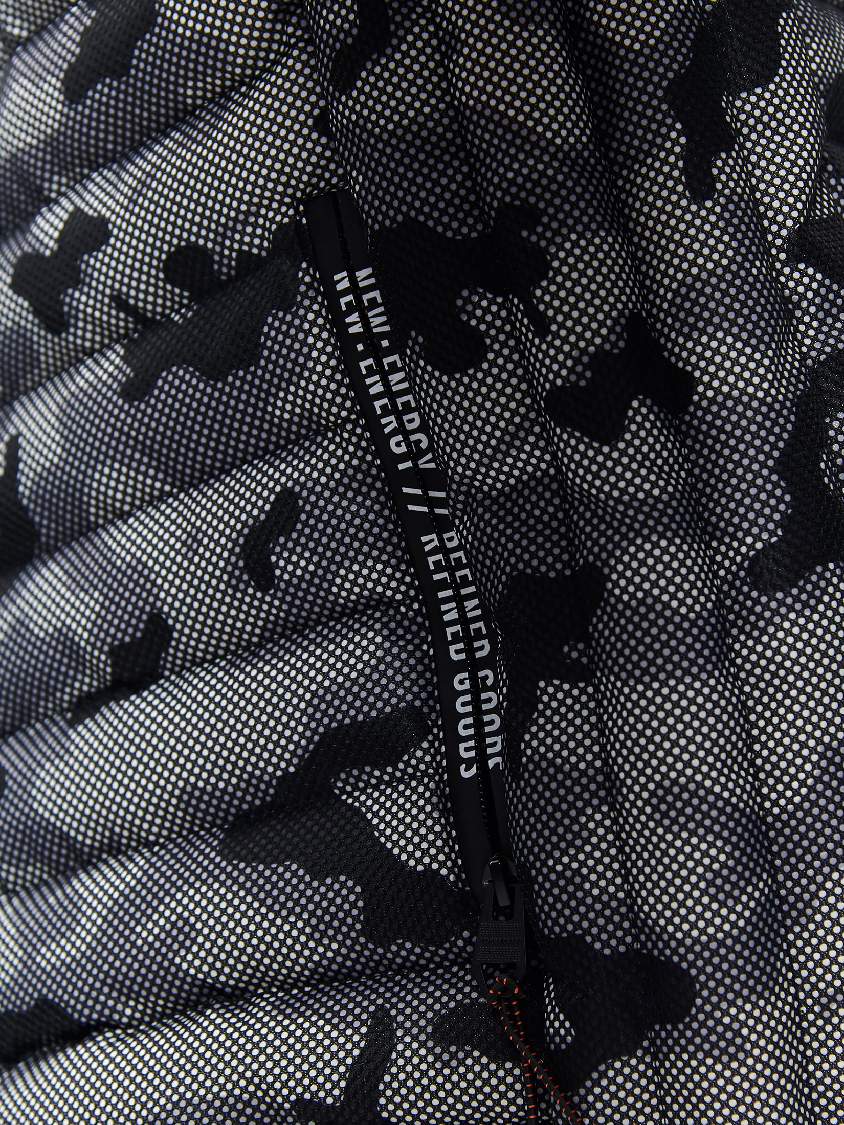 Kurtka we wzór moro 