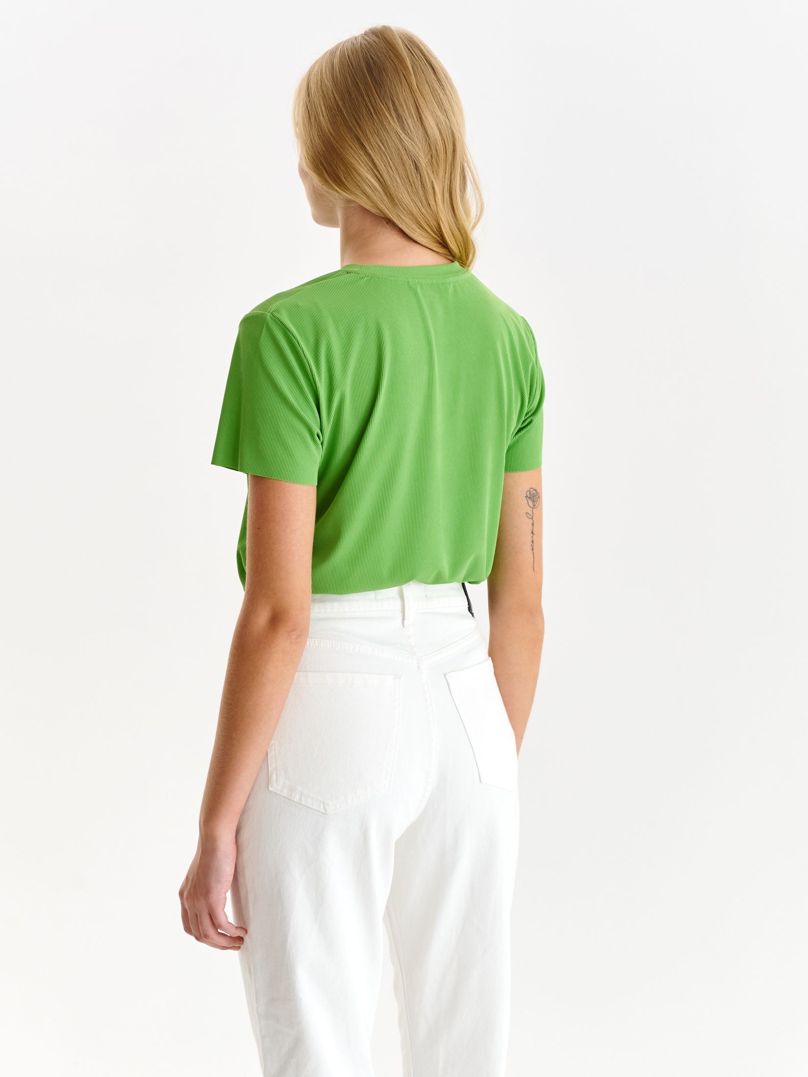 T-shirt w prążek