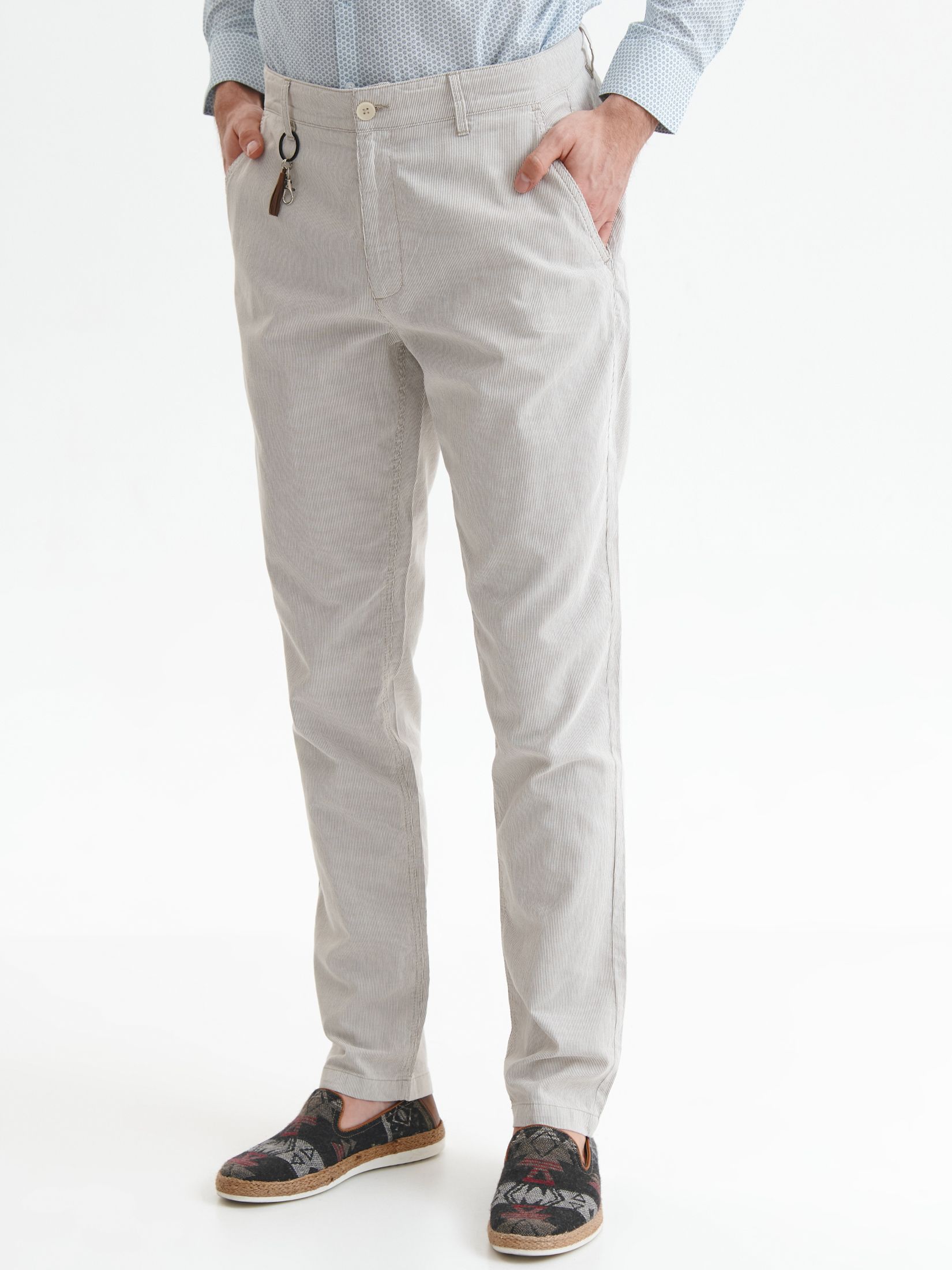 Spodnie z prążkowanej tkaninny