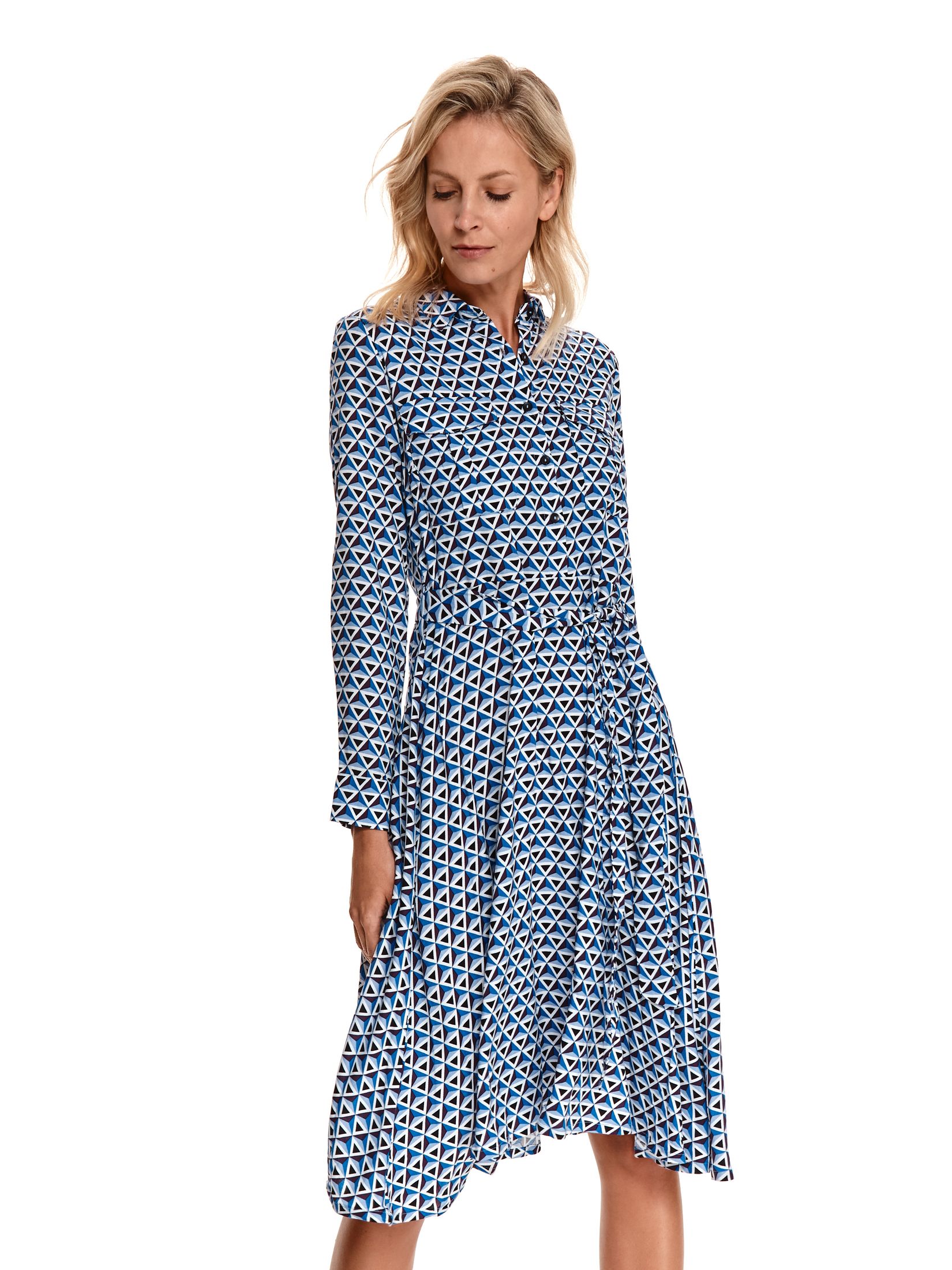 Koszulowa sukienka z wiązaniem w talii