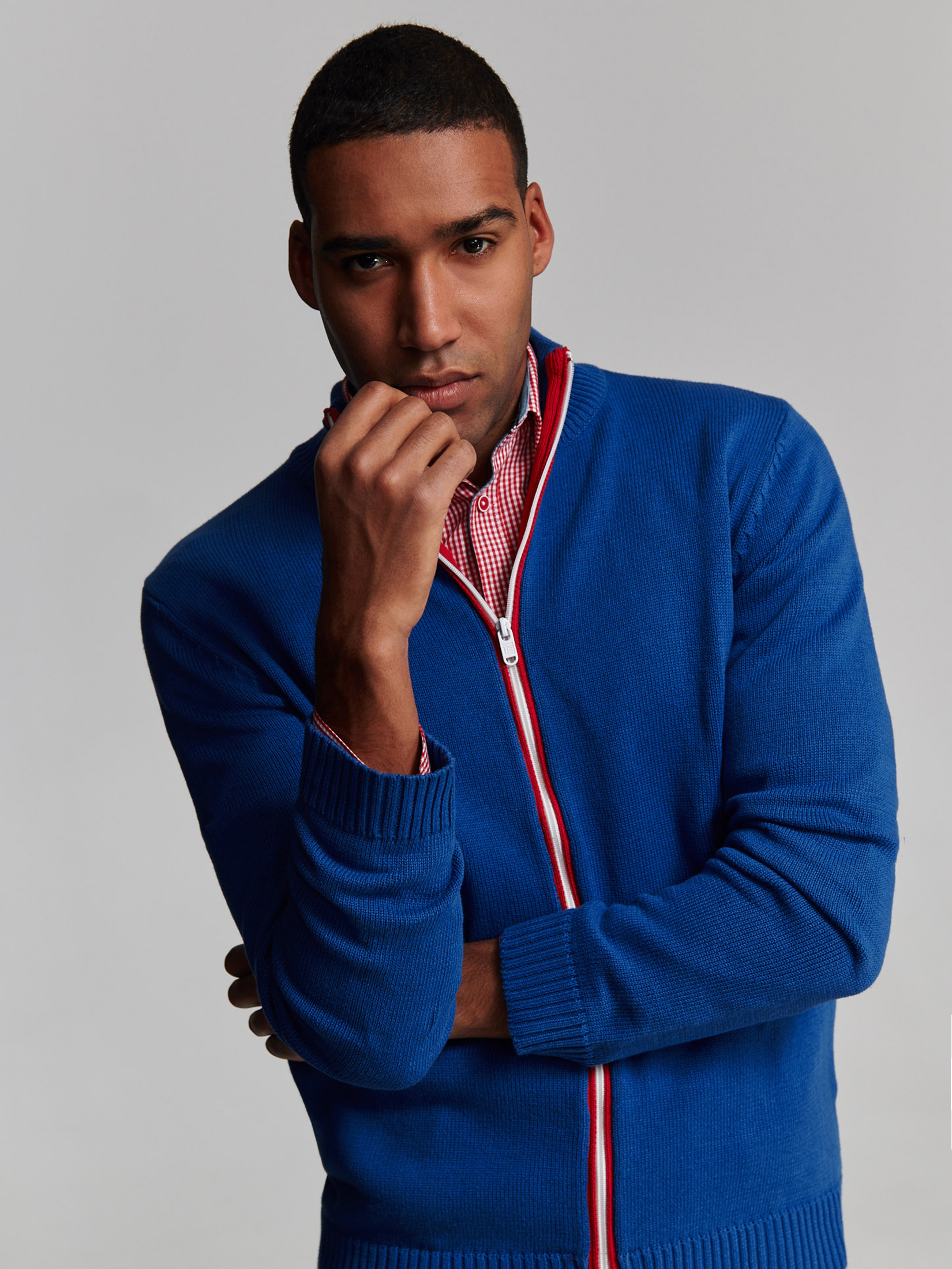 Sweter rozpinany ze stójką