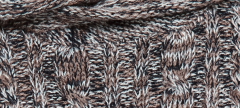 Sweter strukturalny z kapturem