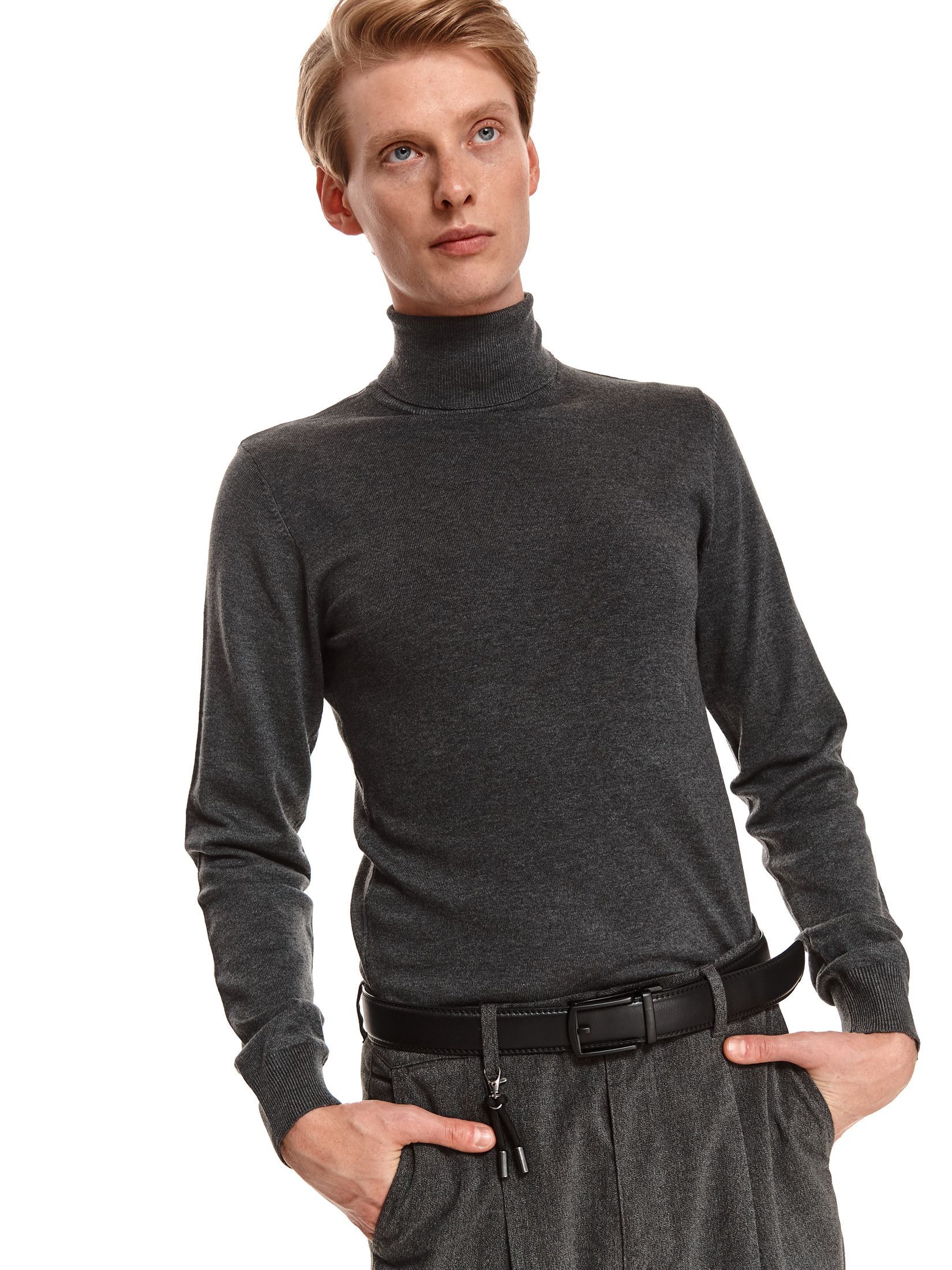Sweter z golfem