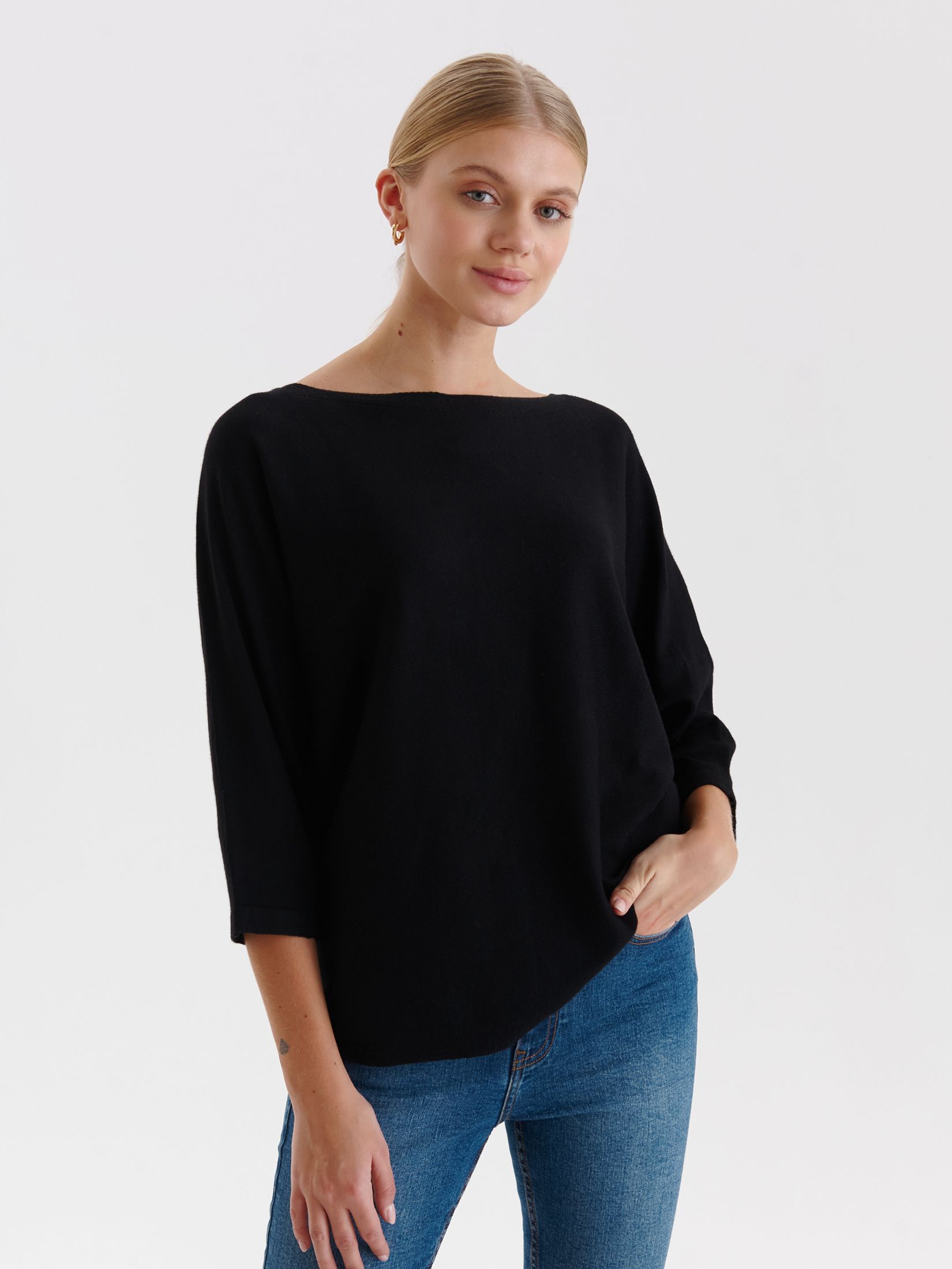 Gładki sweter damski