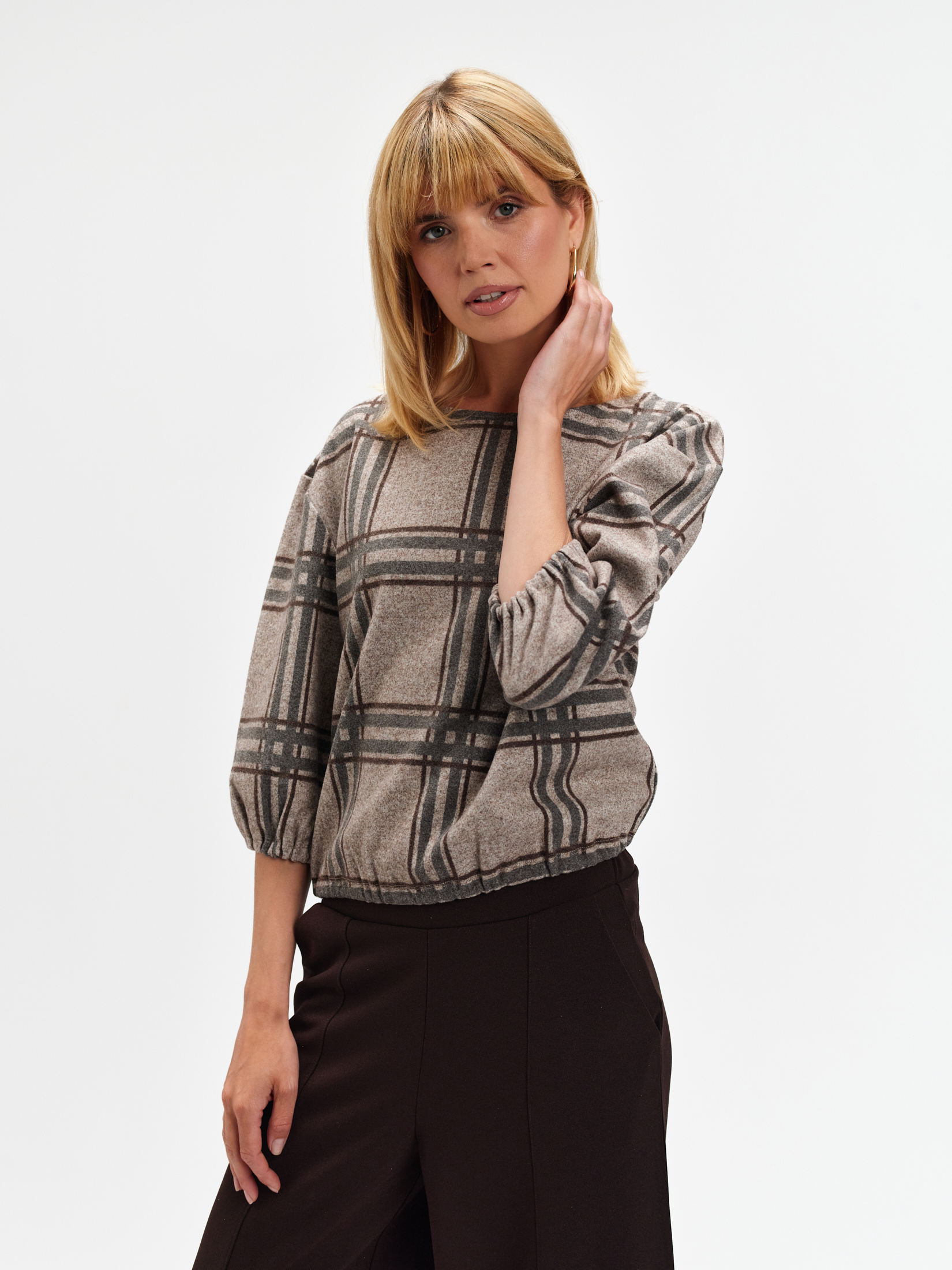Bluza w kratę z krótkim rękawem