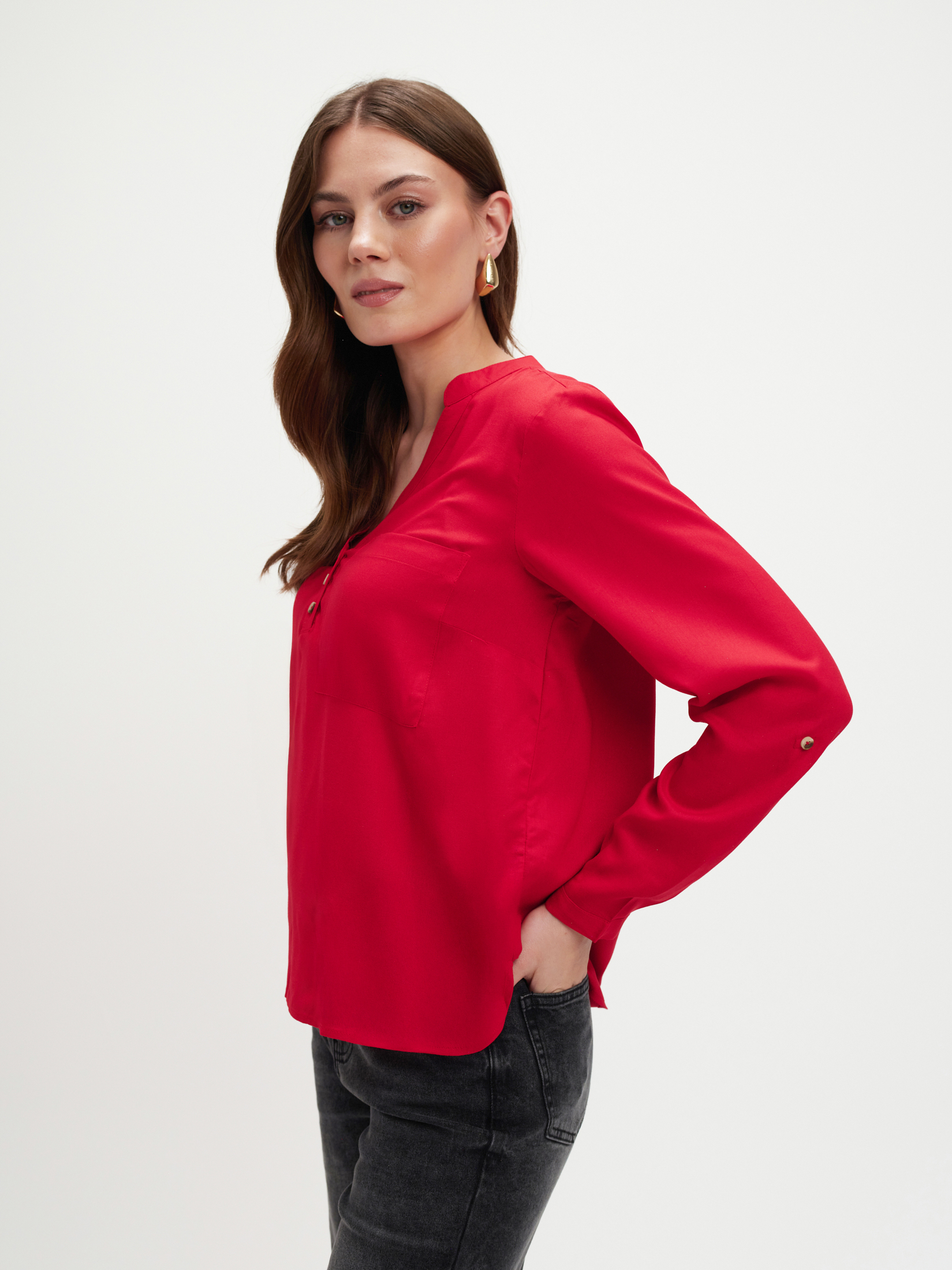 Elegancka bluzka w kolorze czerwonym 
