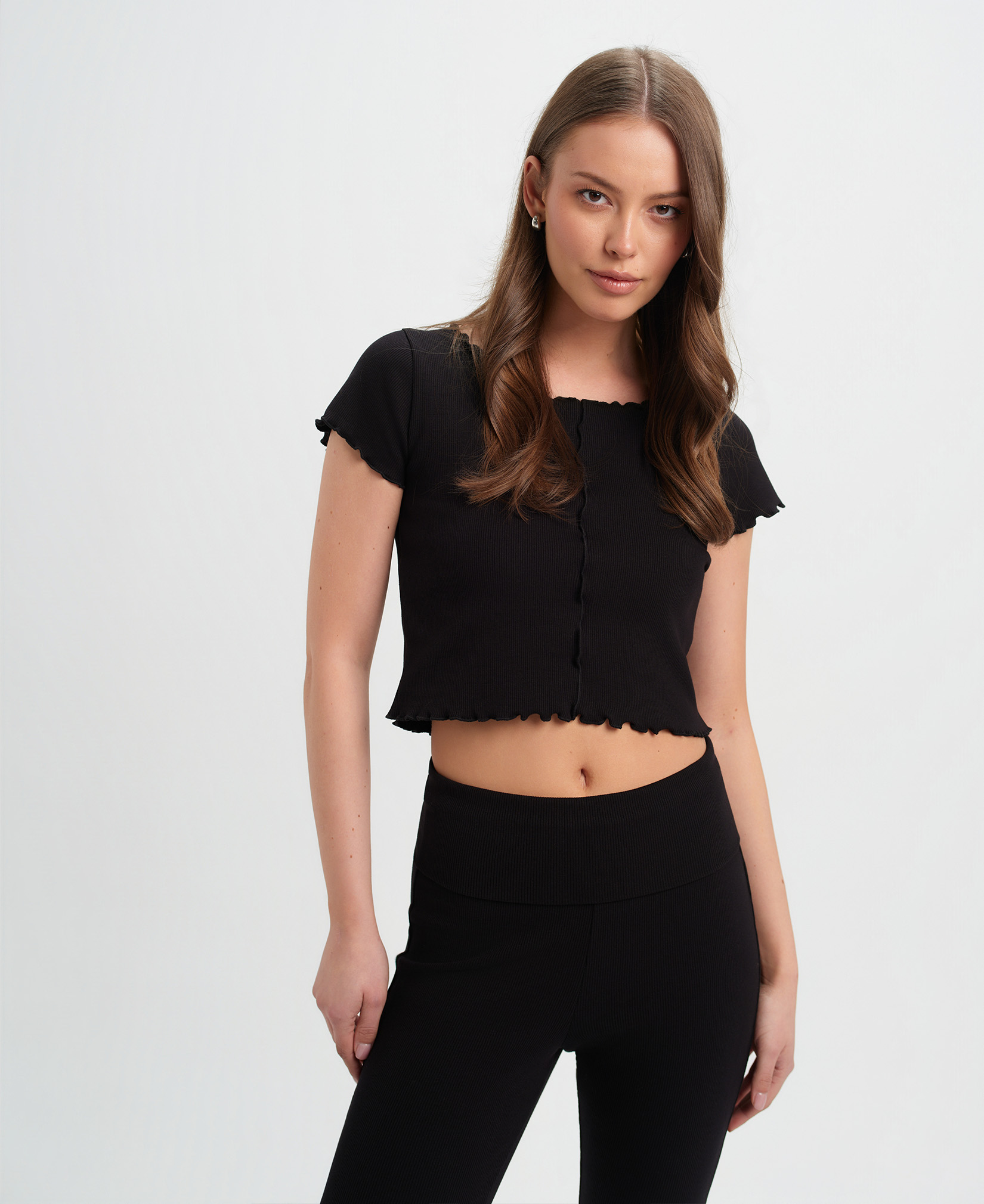 CZARNY TOP LH