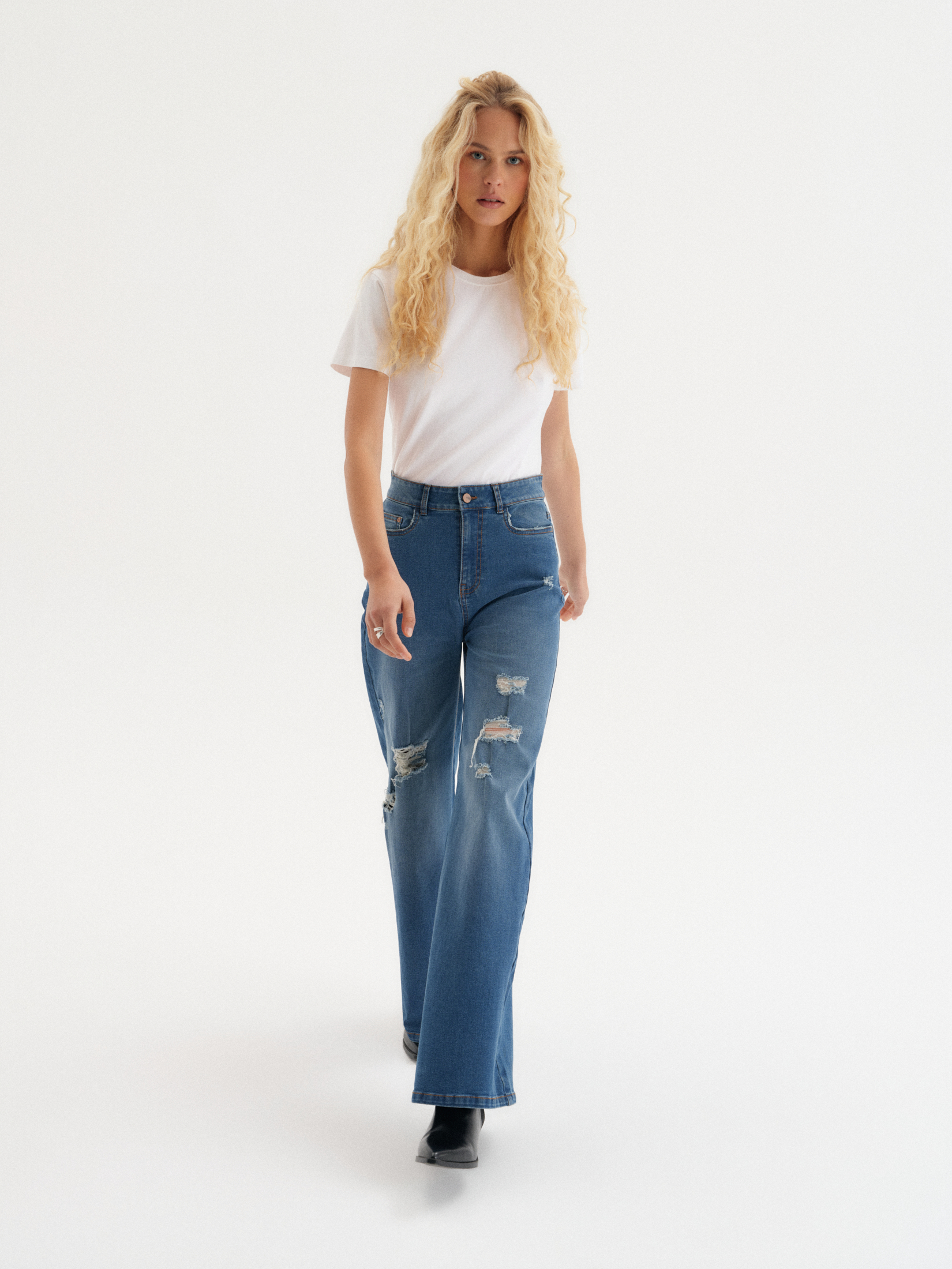 Granatowe jeansy wide leg z przetarciami, Top Secret