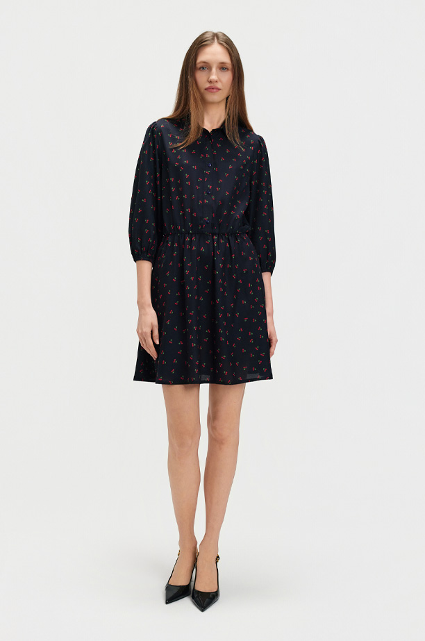 Krótka sukienka z nadrukiem