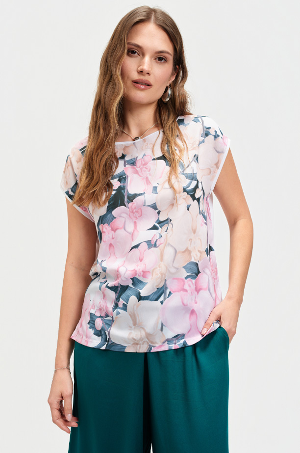 Top z nadrukiem w kwiaty