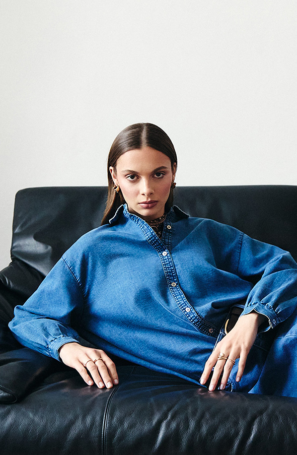 Koszula jeansowa o luźnym kroju