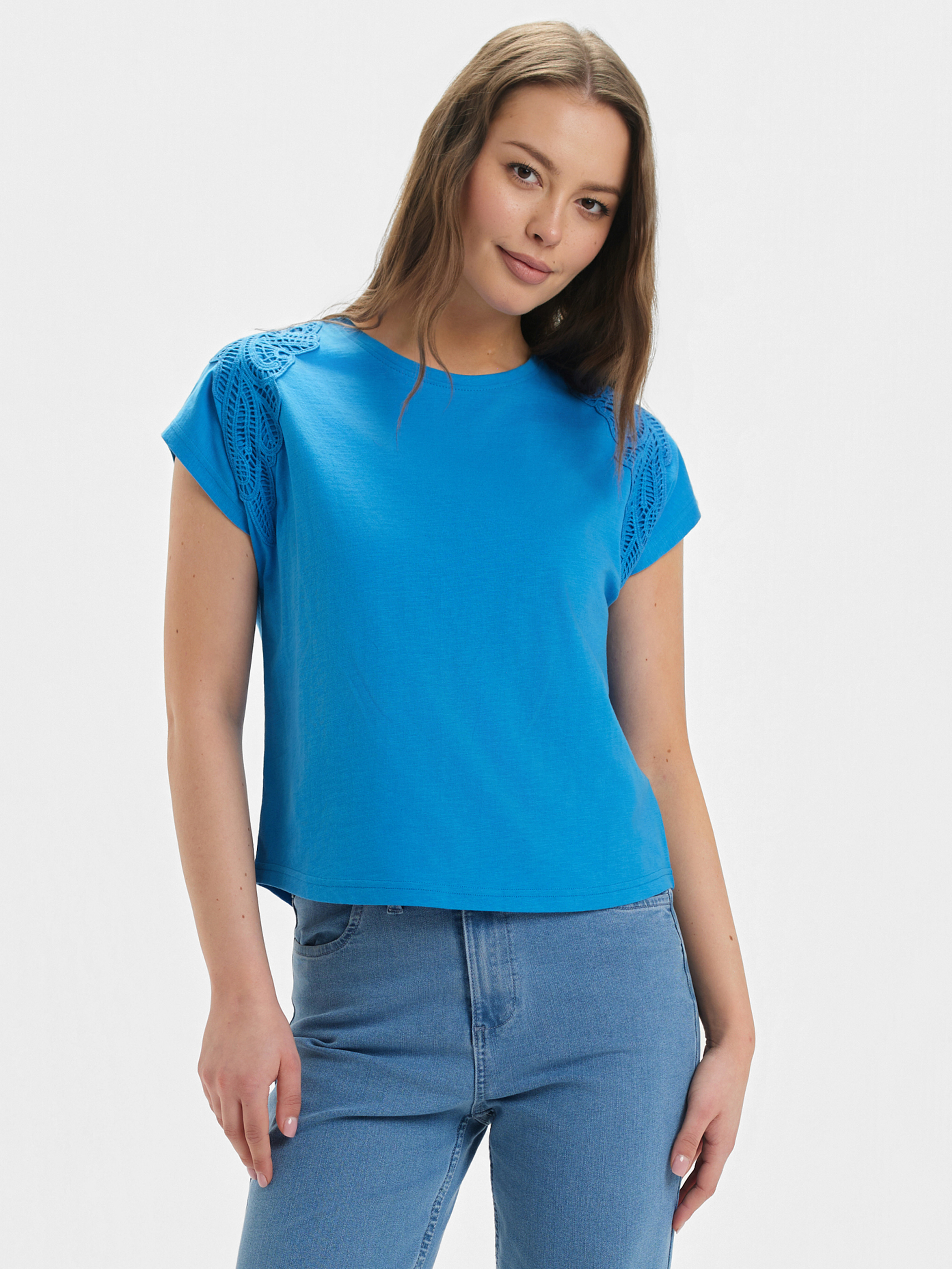 Niebieski top z haftem, Top Secret