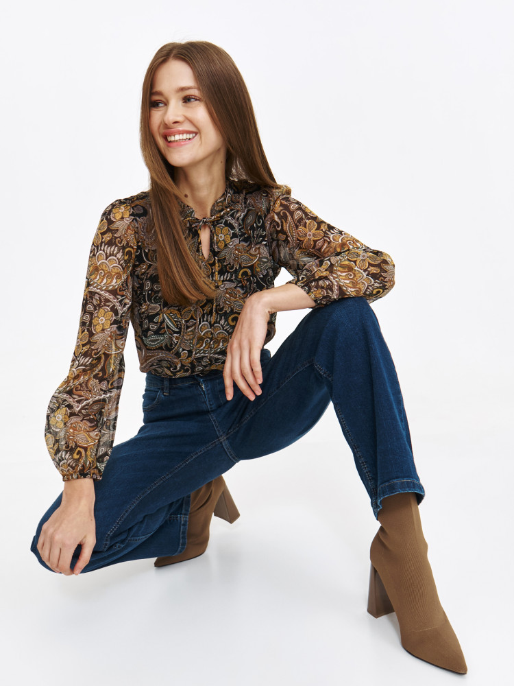 Bluzka damska wiązaniem na dekolcie  Bluzka damska wiązaniem na dekolcie