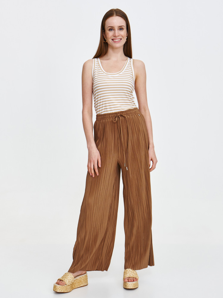 Bluzka w beżowe paski