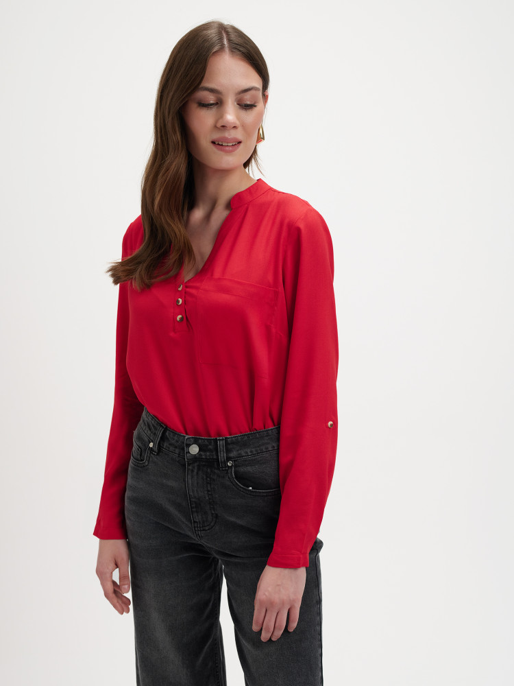 Elegancka bluzka w kolorze czerwonym 