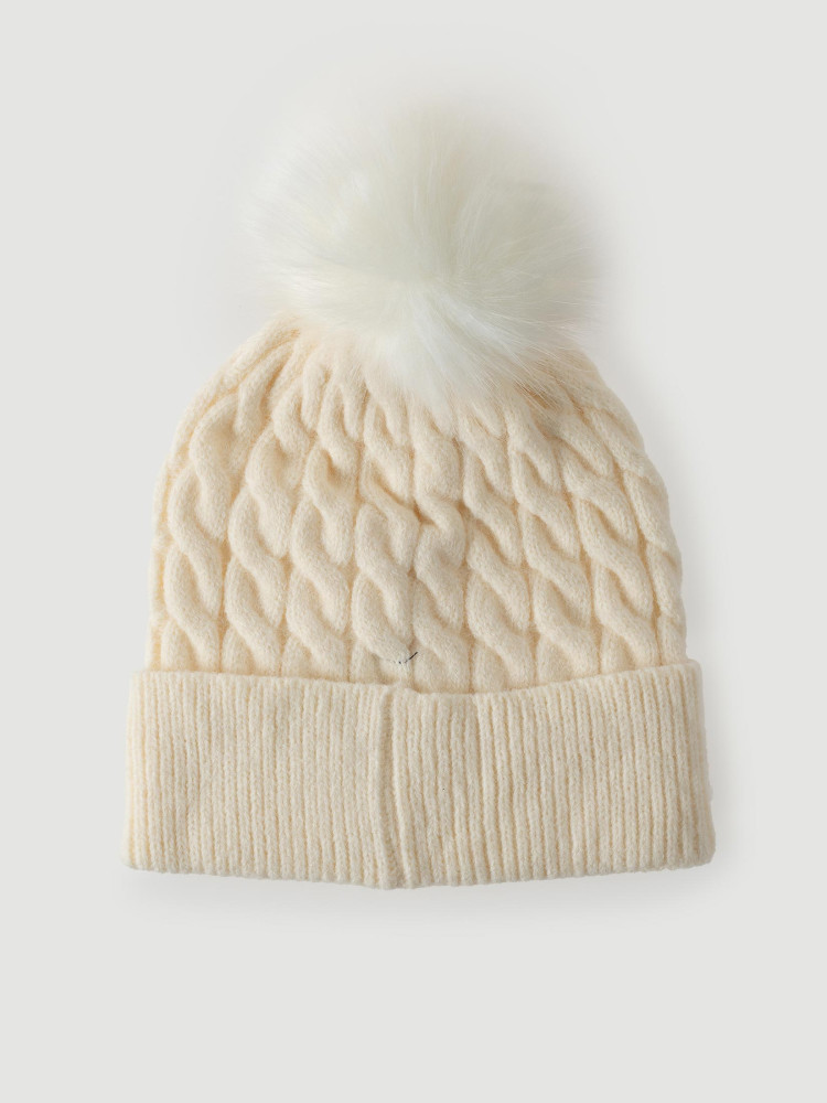 Miękka czapka z futrzanym pomponem Miękka czapka z futrzanym pomponem