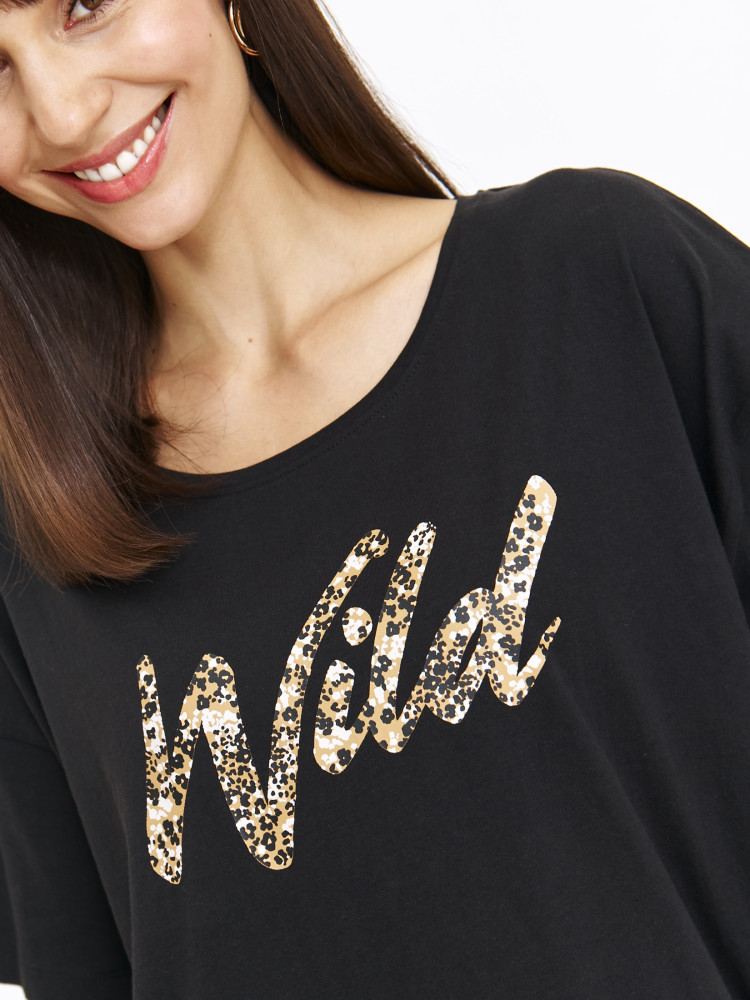 Czarny t-shirt z napisem