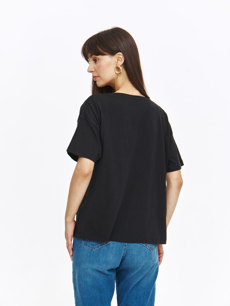 Czarny t-shirt z napisem