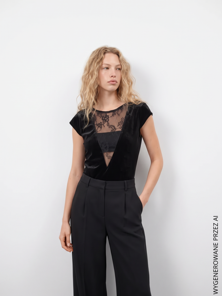 Eleganckie body z koronkową wstawką