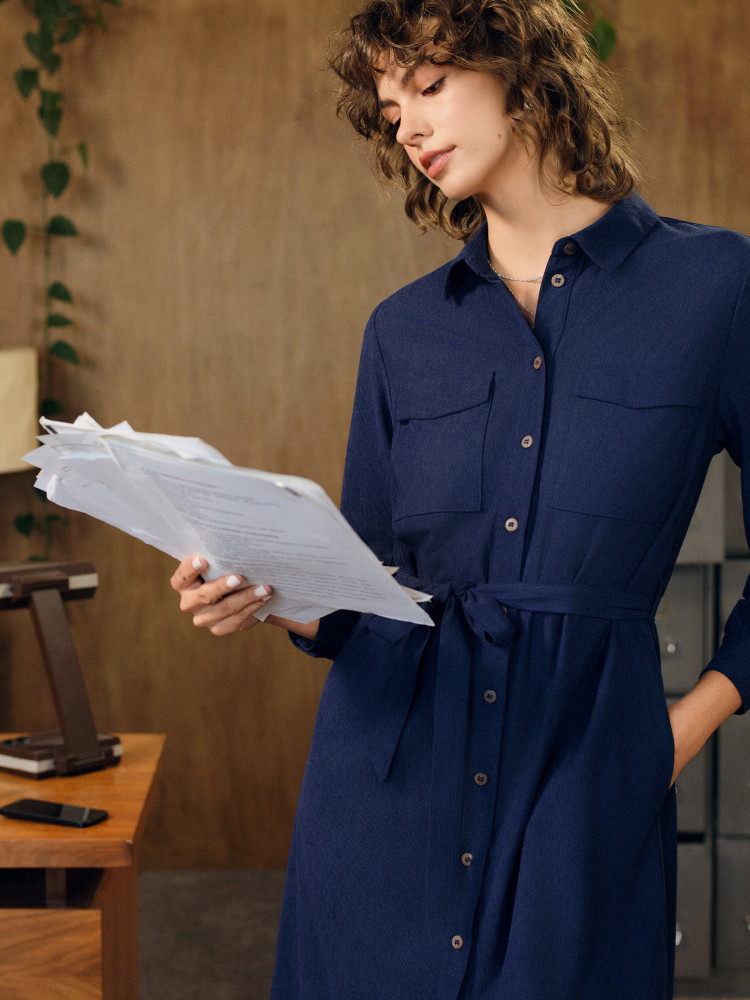 Granatowa szmizjerka z długim rękawem 