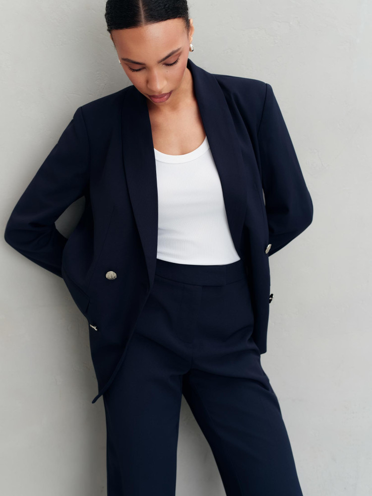 Granatowy dwurzędowy żakiet 