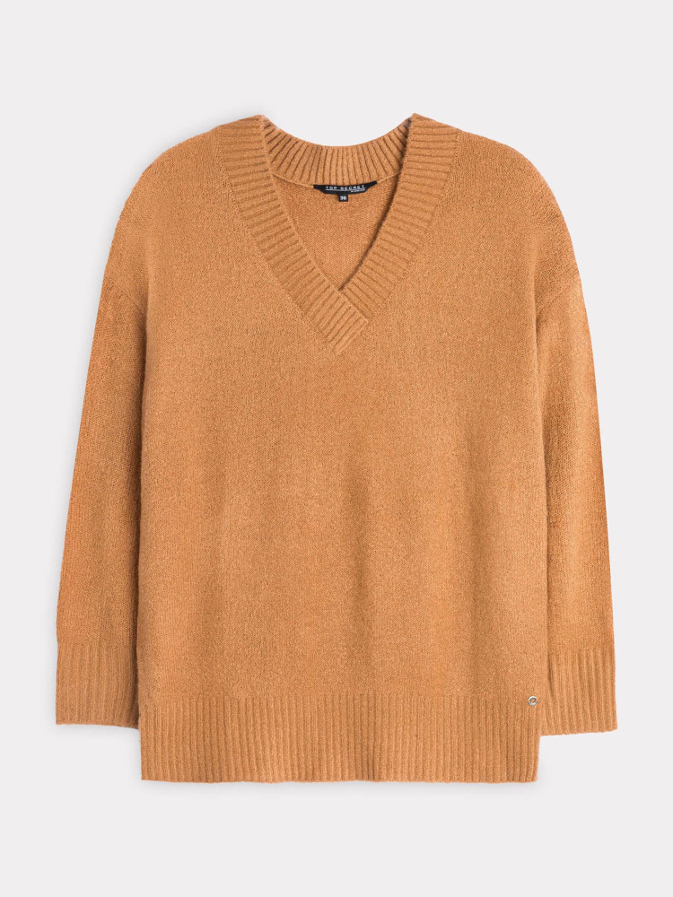 Klasyczny sweter z dekoltem w serek w kolorze camel Klasyczny sweter z dekoltem w serek w kolorze camel