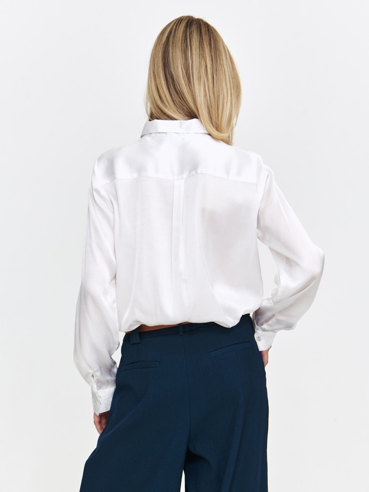 elegancka biała koszula satynowa 