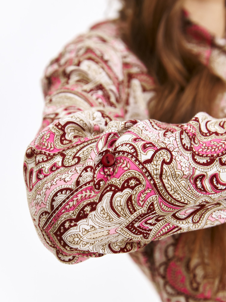 Koszula w różowe wzory