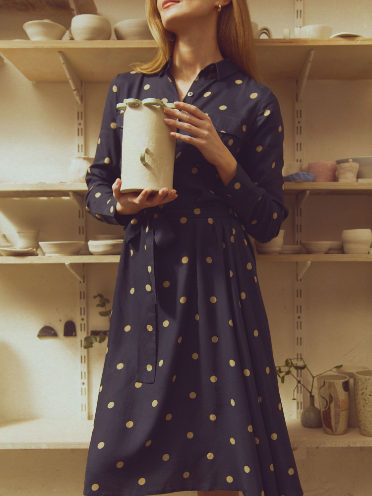 Koszulowa sukienka midi  Koszulowa sukienka midi