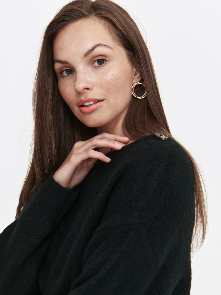 Luźny czarny sweter damski  Luźny czarny sweter damski
