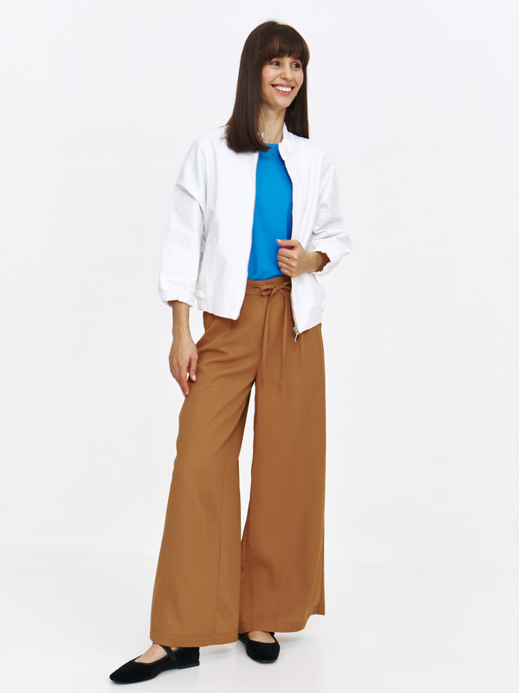 Niebieski t-shirt basic