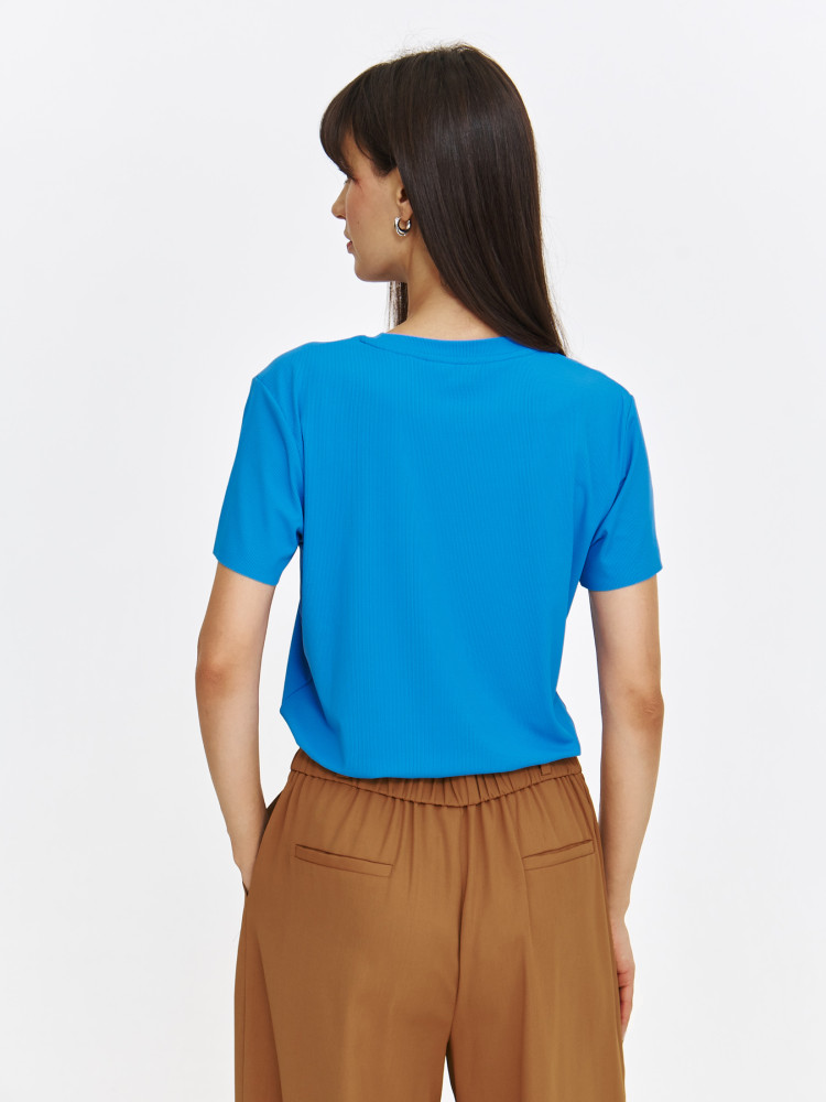 Niebieski t-shirt basic