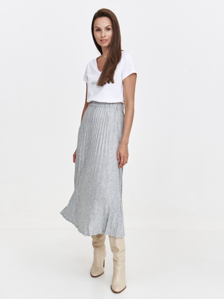 Biały podkoszulek damski z dekoltem w serek Biały podkoszulek damski z dekoltem w serek