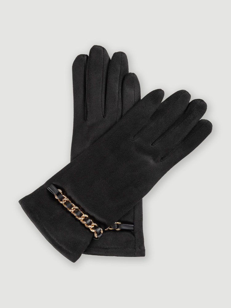 Czarne rękawiczki z biżuteryjnym akcentem 