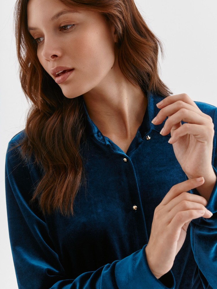 Gładka bluzka damska z ozdobnymi guzikami Gładka bluzka damska z ozdobnymi guzikami