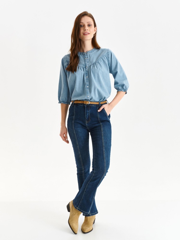 Bluzka z ozdobnymi cięciami