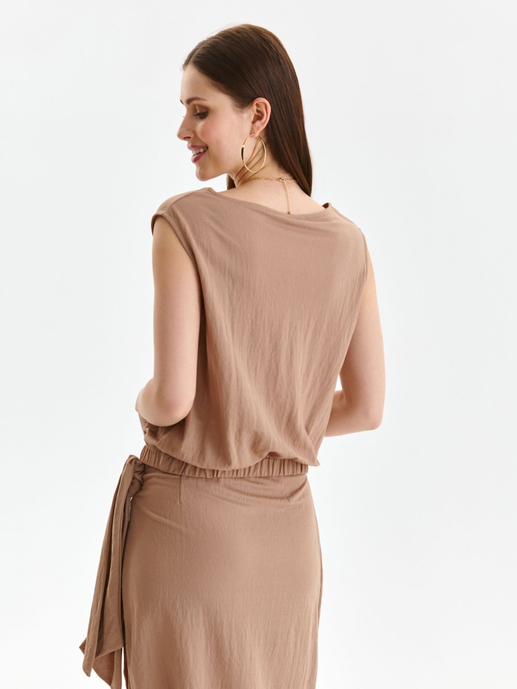 Bluzka dzianinowa z gumą w pasie