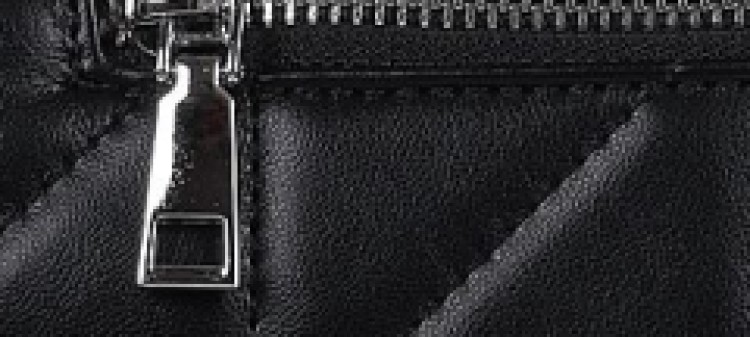 Torebka saszetka typu nerka