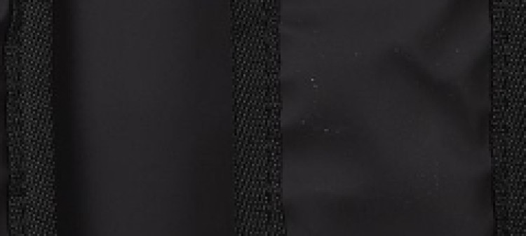 Plecak z elementami technicznymi