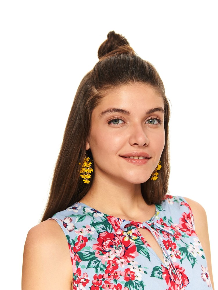 Printowana bluzka w kwiaty bez rękawów