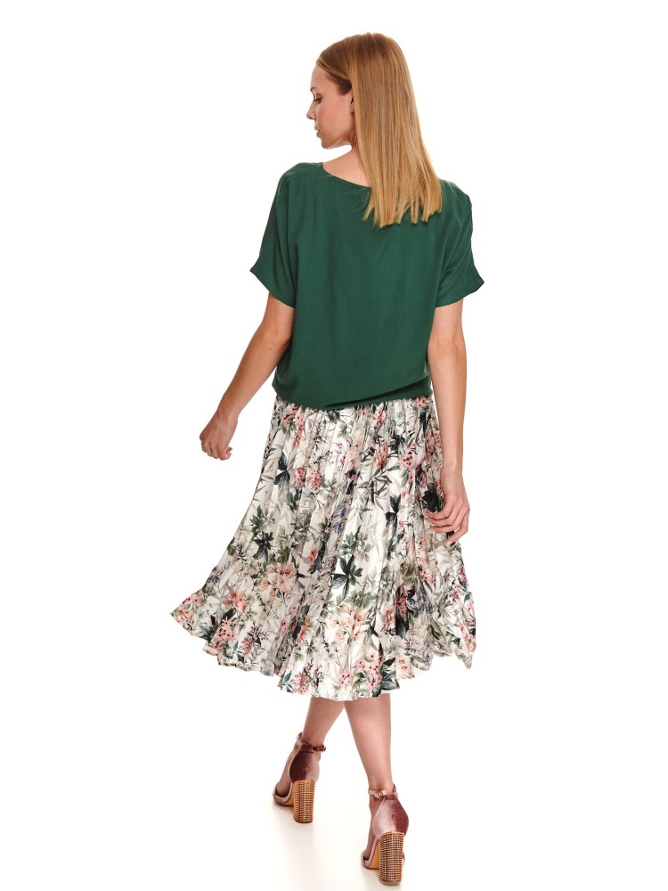 Luźna bluzka z wiązaniem na dole