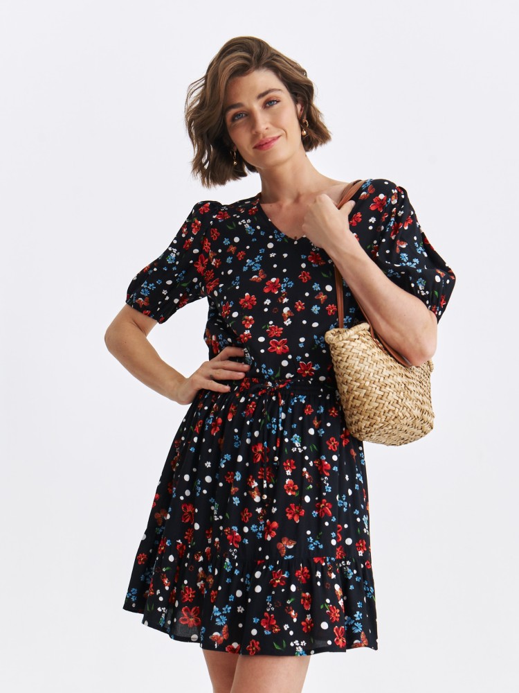 Kwiecista bluzka z krótkim rękawem