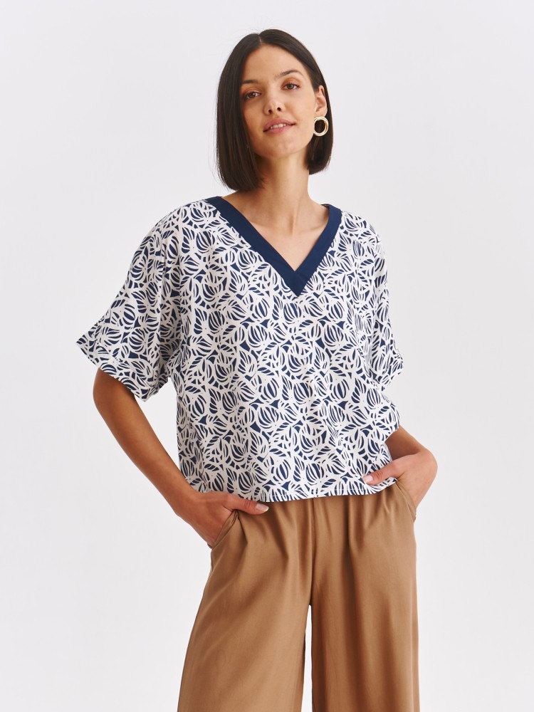 Bluzka o shapie kimonowym Bluzka o shapie kimonowym