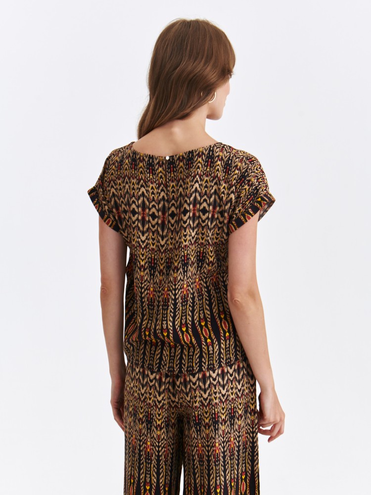 Bluzka z krótkim rękawem z orientalnym nadrukiem Bluzka z krótkim rękawem z orientalnym nadrukiem