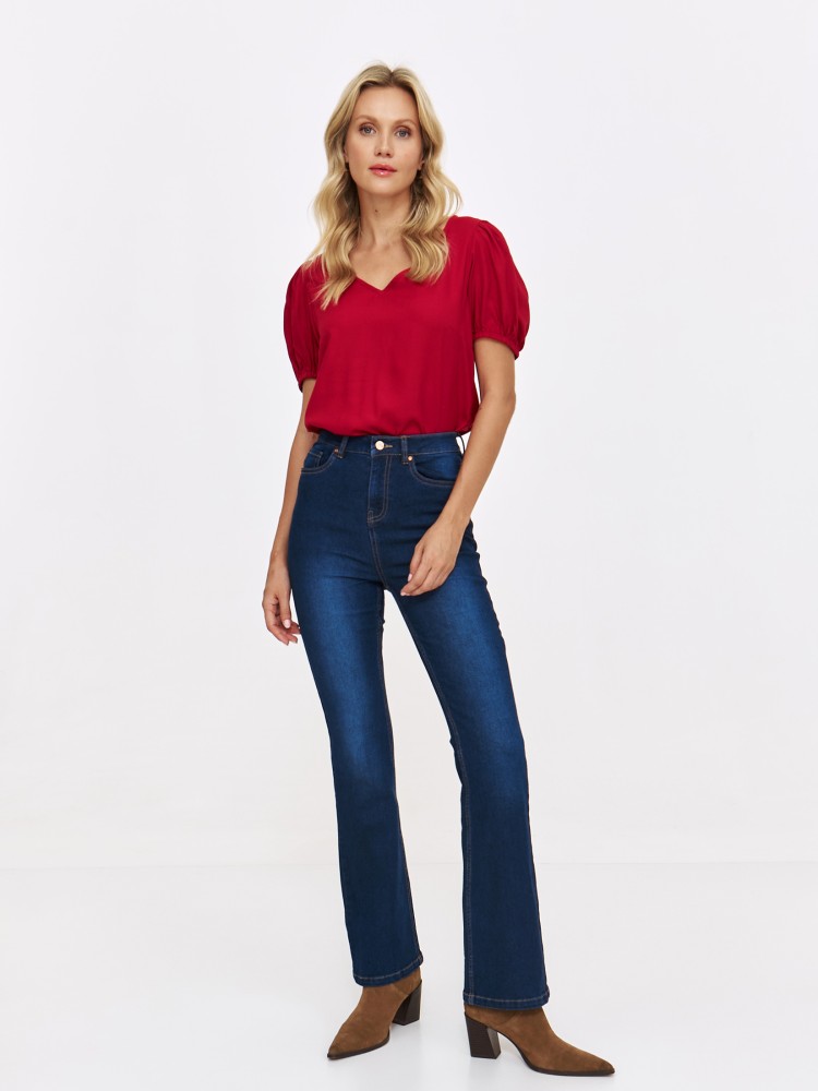 Czerwona bluzka z bufiastym rękawem Czerwona bluzka z bufiastym rękawem