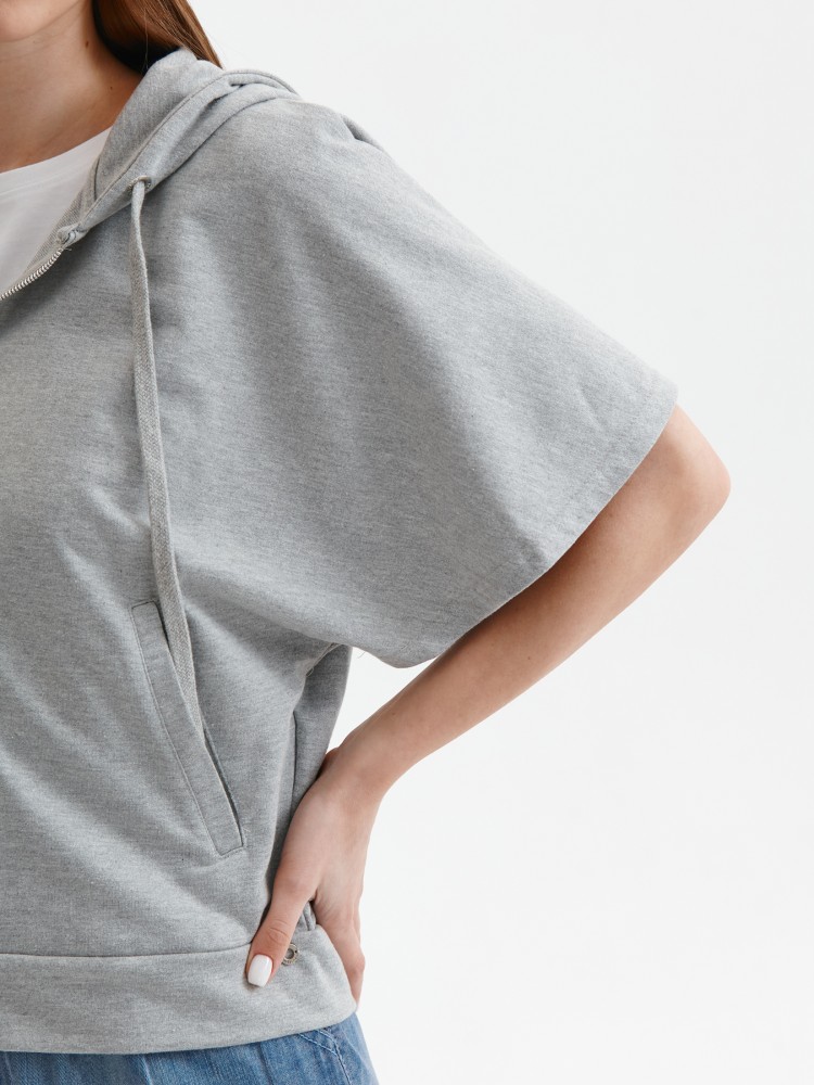 Rozpinana bluza damska z krótkim rękawem