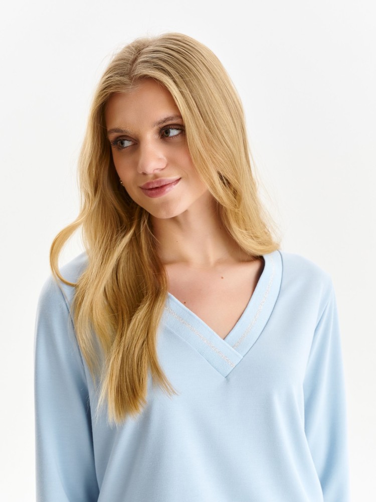 Bluza z ozdobna taśmą Bluza z ozdobna taśmą