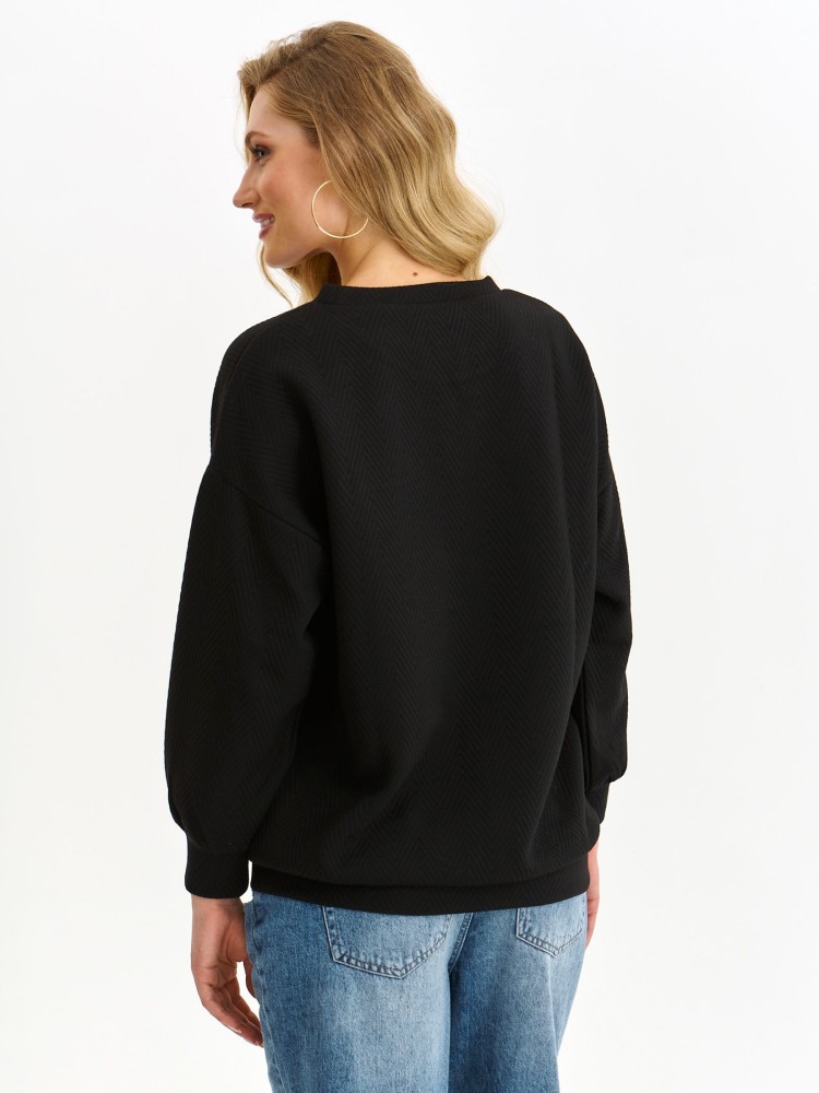 Bluza z długim rekawem o ciekawym splocie Bluza z długim rekawem o ciekawym splocie